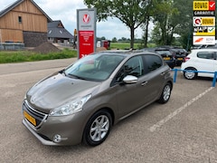 Peugeot 208 - 1.2 VTi Oxygo | Origineel Nederlands | Cruise Control | Afneembare trekhaak
