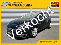 Opel Corsa - 1.4 90pk Favourite Navigatie | Apple carplay | Parkeersensoren achter | Trekhaak afneembaa