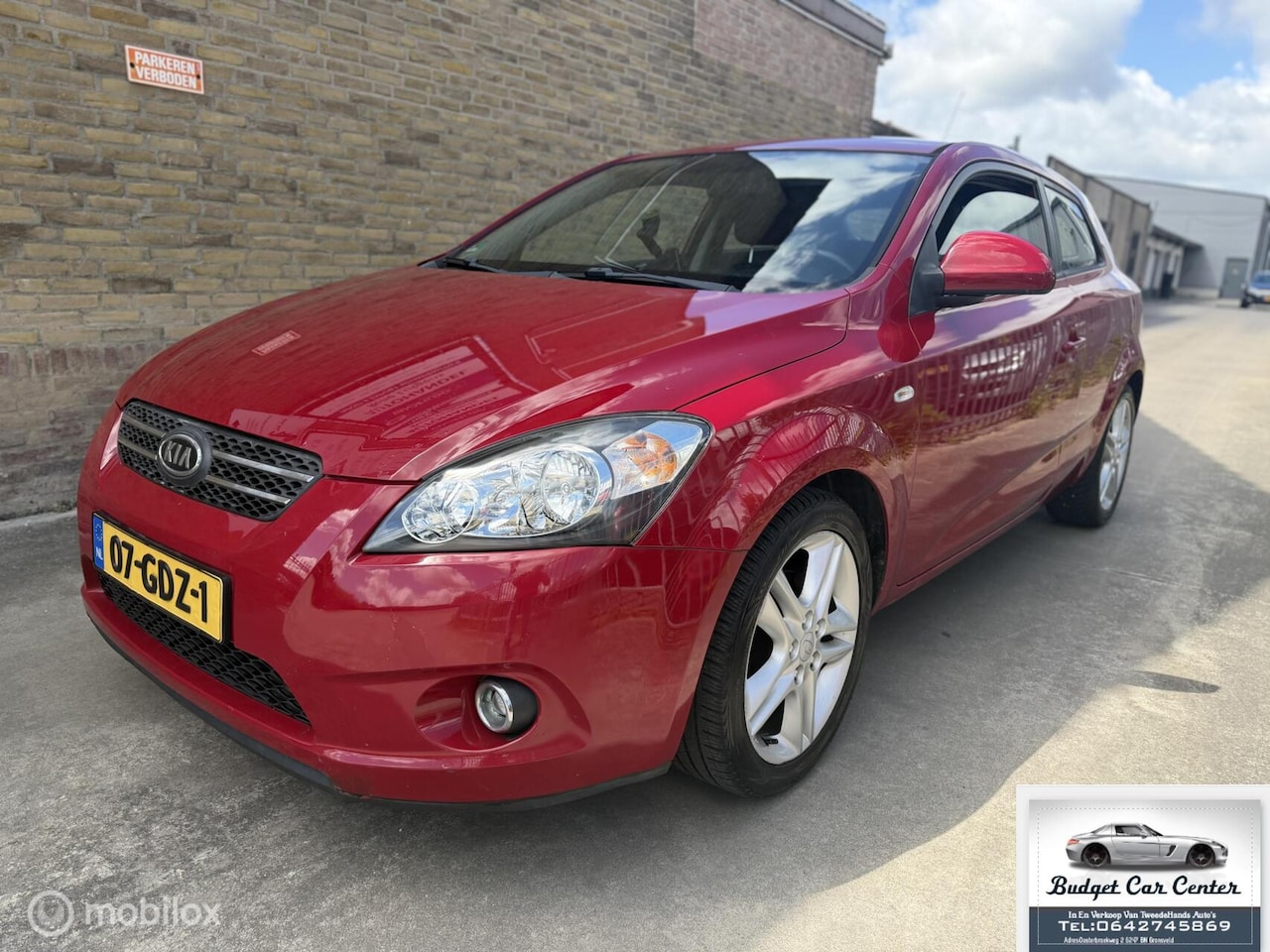 Kia Pro cee'd - 2.0 CVVT X-ecutive. Automaat . - AutoWereld.nl