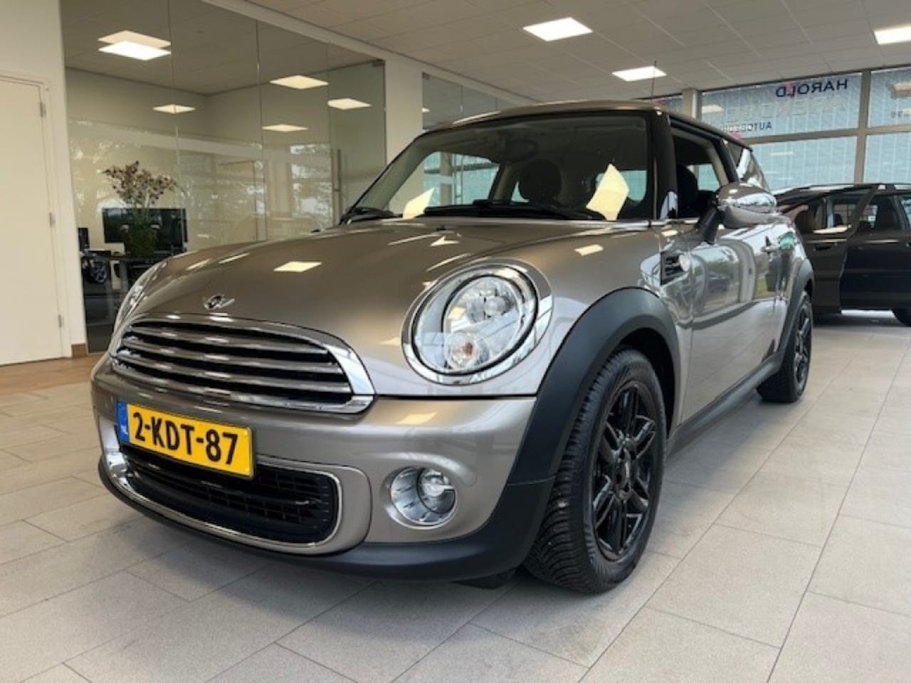 MINI One - 1.6 One Holland Street - AutoWereld.nl