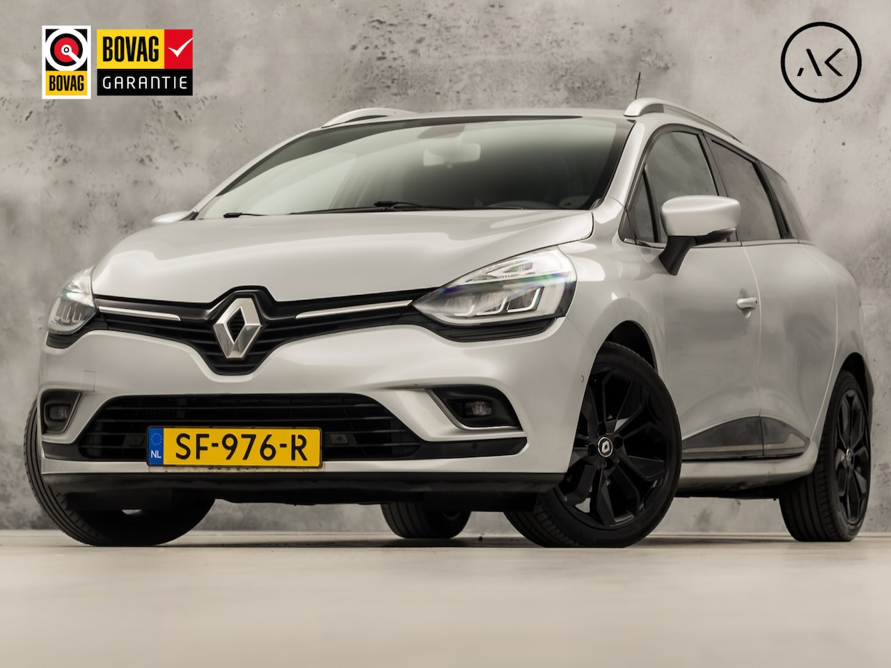 Renault Clio Estate - 1.2 TCe Intens Automaat (NAVIGATIE, 1e EIGENAAR, BOSE AUDIO, CLIMATE, CAMERA, LEDER/ALCANT - AutoWereld.nl