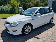 Hyundai i30 CW - 1.6 CRDi i-Motion/CLIMA/CRUISE/TREKHAAK AFNEEMBAAR/PARKEERSENSOR