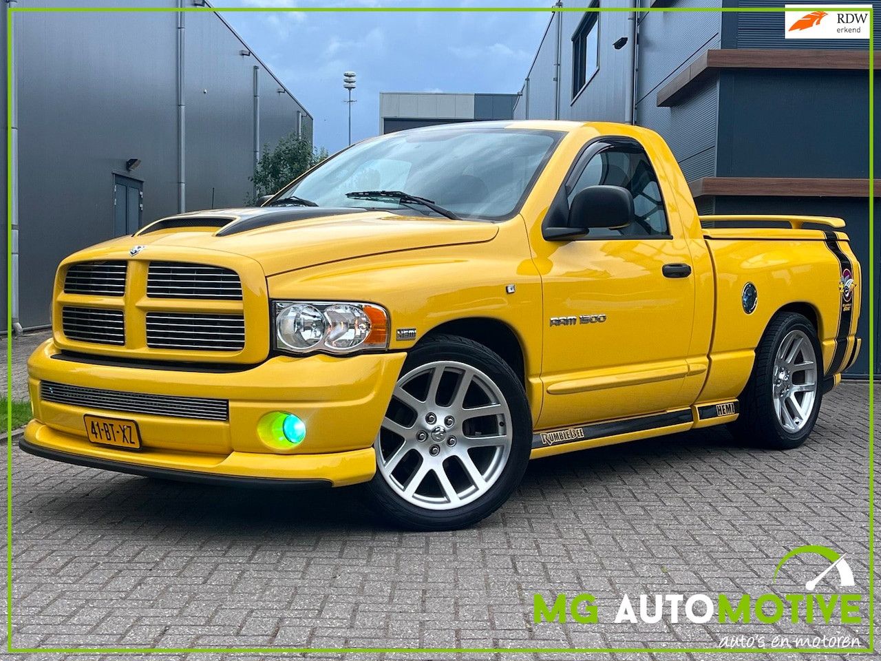 Dodge Ram 1500 - Rumble Bee | Limited Edition | Regular Cab Short bed | UNIEK!!! - AutoWereld.nl