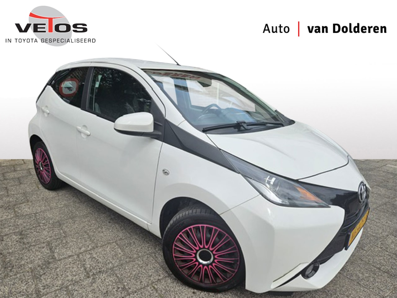 Toyota Aygo - 1.0 VVT-i x-play Camera - AutoWereld.nl