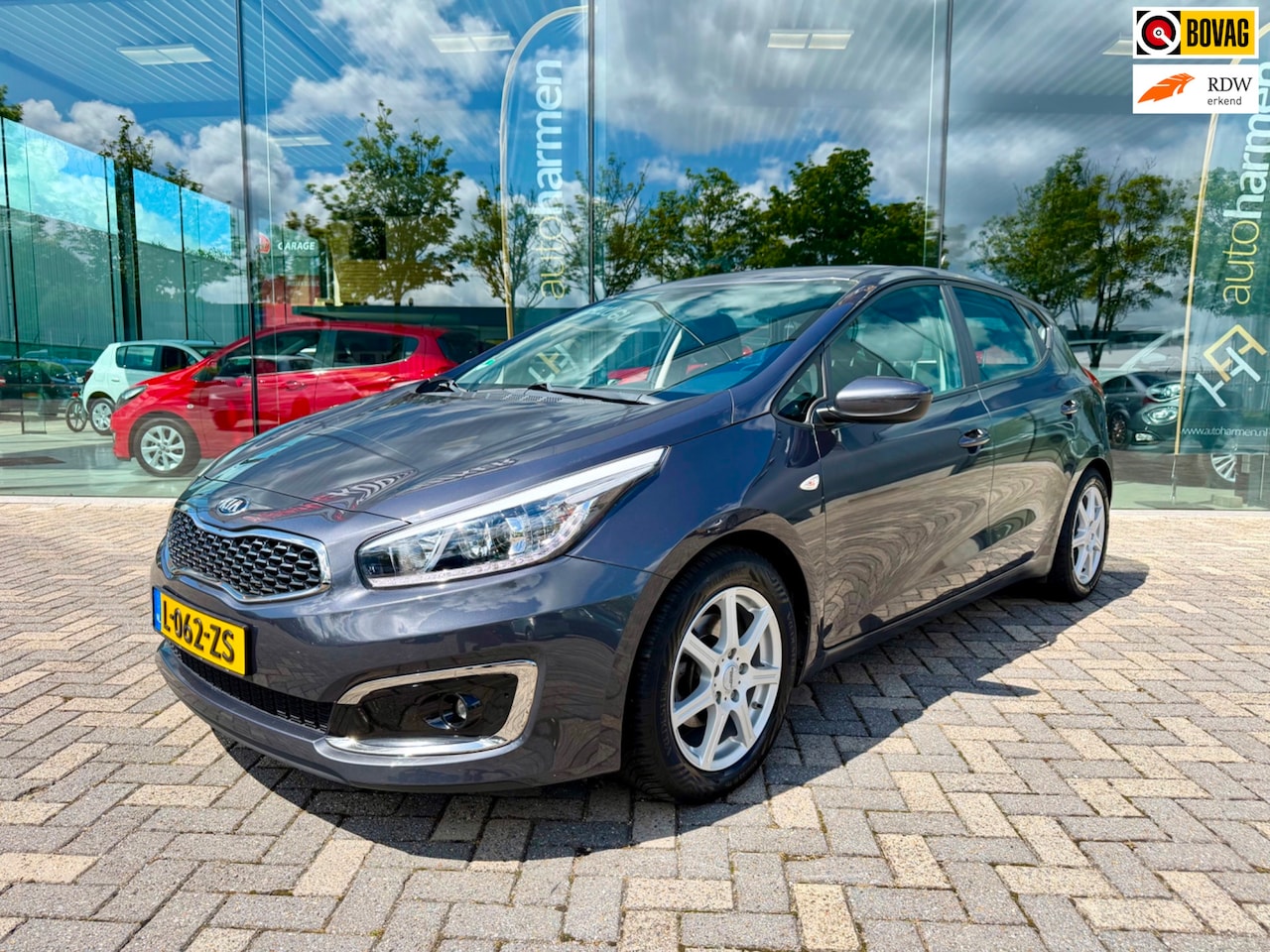 Kia Cee'd - 1.4 CVVT 1.4 CVVT, CarPlay, Cruise, PDC, Camera - AutoWereld.nl