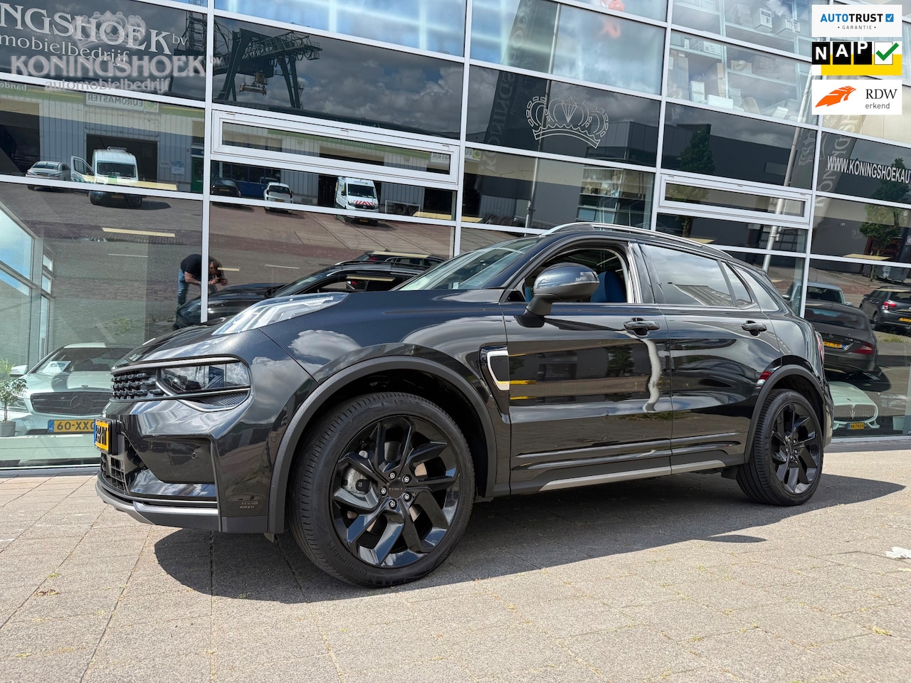 Lynk & Co 01 - 1.5 PHEV Black Edition - AutoWereld.nl