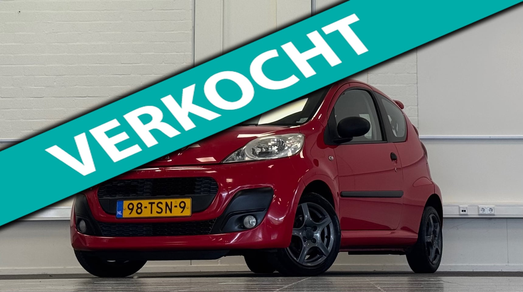 Peugeot 107 - 1.0i 12V Access Accent Airco Garantie Dakspoiler - AutoWereld.nl