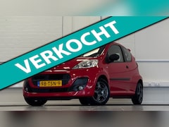 Peugeot 107 - 1.0i 12V Access Accent Airco Garantie Dakspoiler