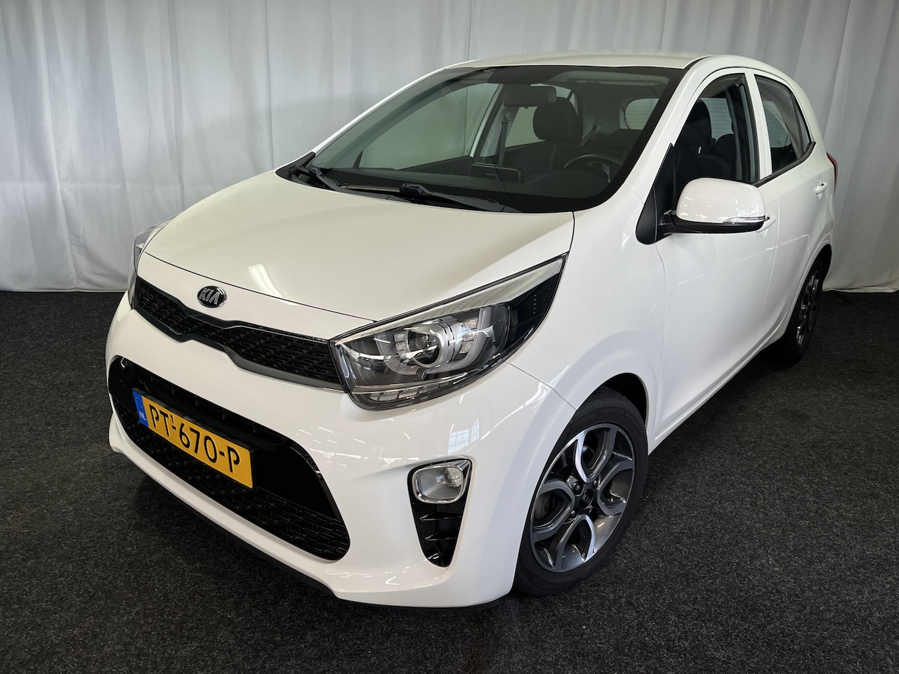 Kia Picanto - 1.2 CVVT First Edition AUTOMAAT/APPLE/CRUISE/CAMERA/ECC - AutoWereld.nl