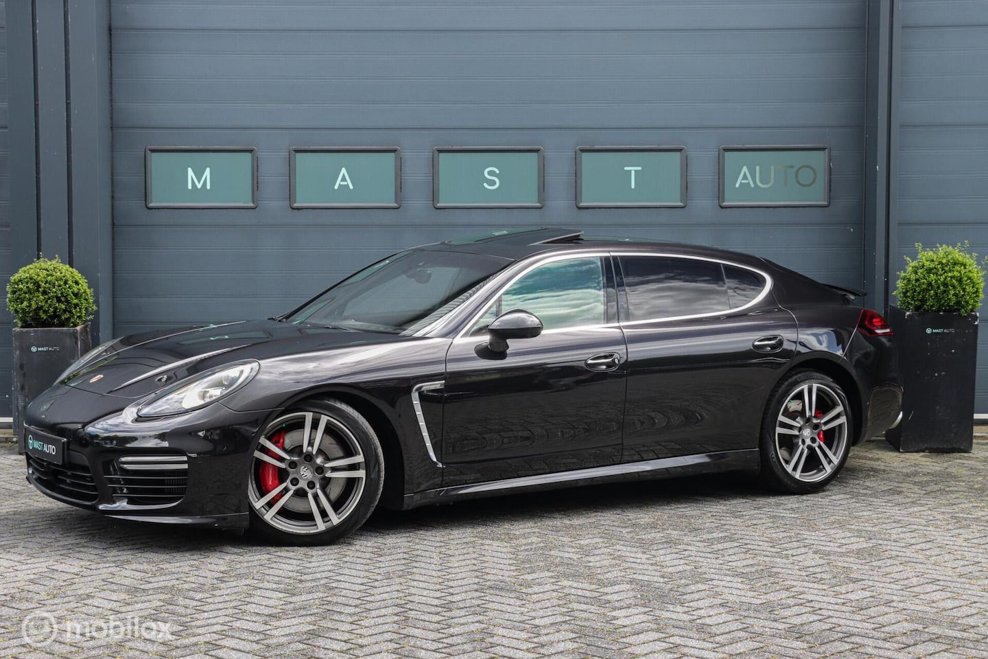 Porsche Panamera - 4.8 Turbo Executive|Sport-Chrono|Luchtvering|Schuifdak|ACC|PDLS+|Sportuitlaat - AutoWereld.nl