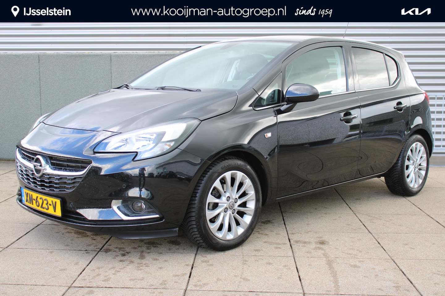 Opel Corsa - 1.4 Online Edition Automaat / Navigatie / Camera / Compleet  Dealer onderhouden - AutoWereld.nl