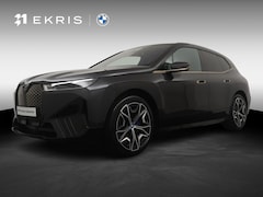 BMW iX - xDrive40 High Executive 77 kWh | Active Steering | Trekhaak |