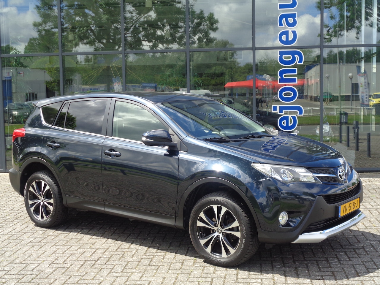 Toyota RAV4 - 2.0 VVT-i Style VAN 4WD | Trekhaak | Trekgewicht: 2.000 KG | Uniek | Grijs kenteken | Clima | Navi | Camer - AutoWereld.nl
