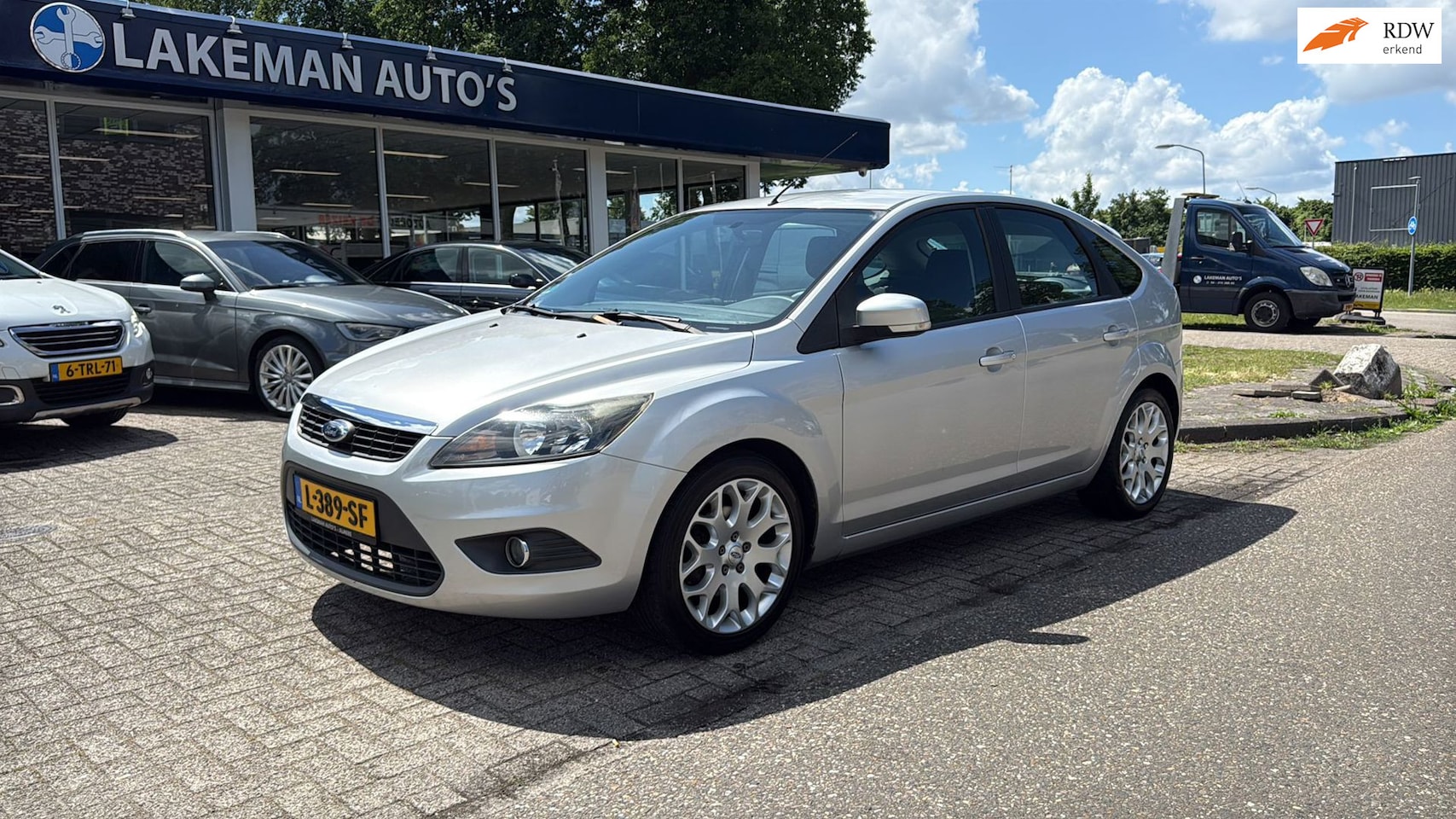 Ford Focus - 1.6 Keyless Titanium Silverline Navi Huurkoop Inruil APK Garantie - AutoWereld.nl
