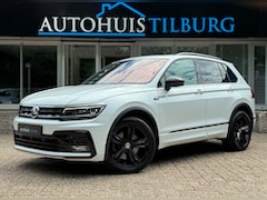 Volkswagen Tiguan - 2.0 TSI 4Motion 3x R-Line Pano Trekhaak Keyless