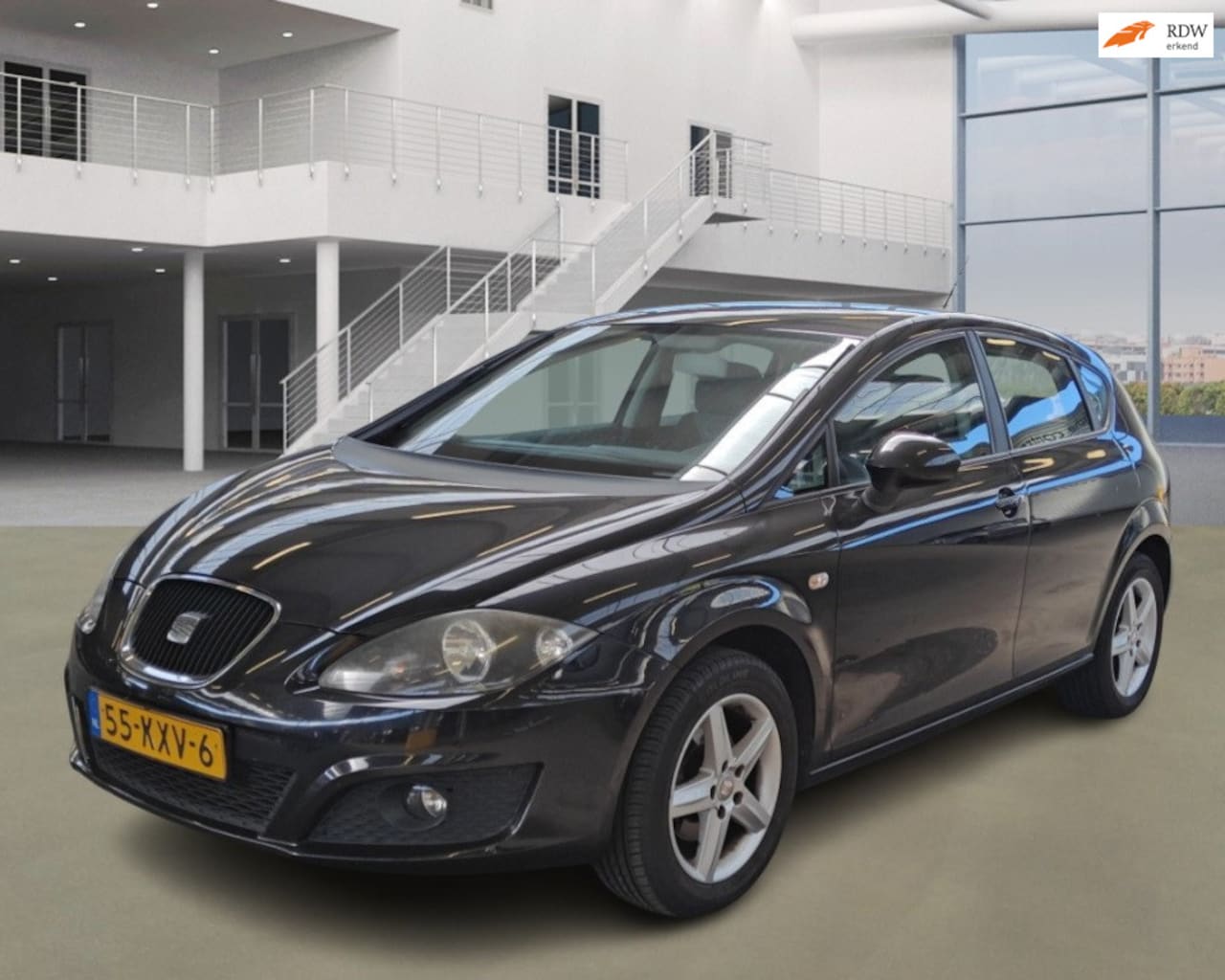 SEAT Leon - 1.6 Hattrick AIRCO CRUISE TREKHAAK 2 X SLEUTELS - AutoWereld.nl