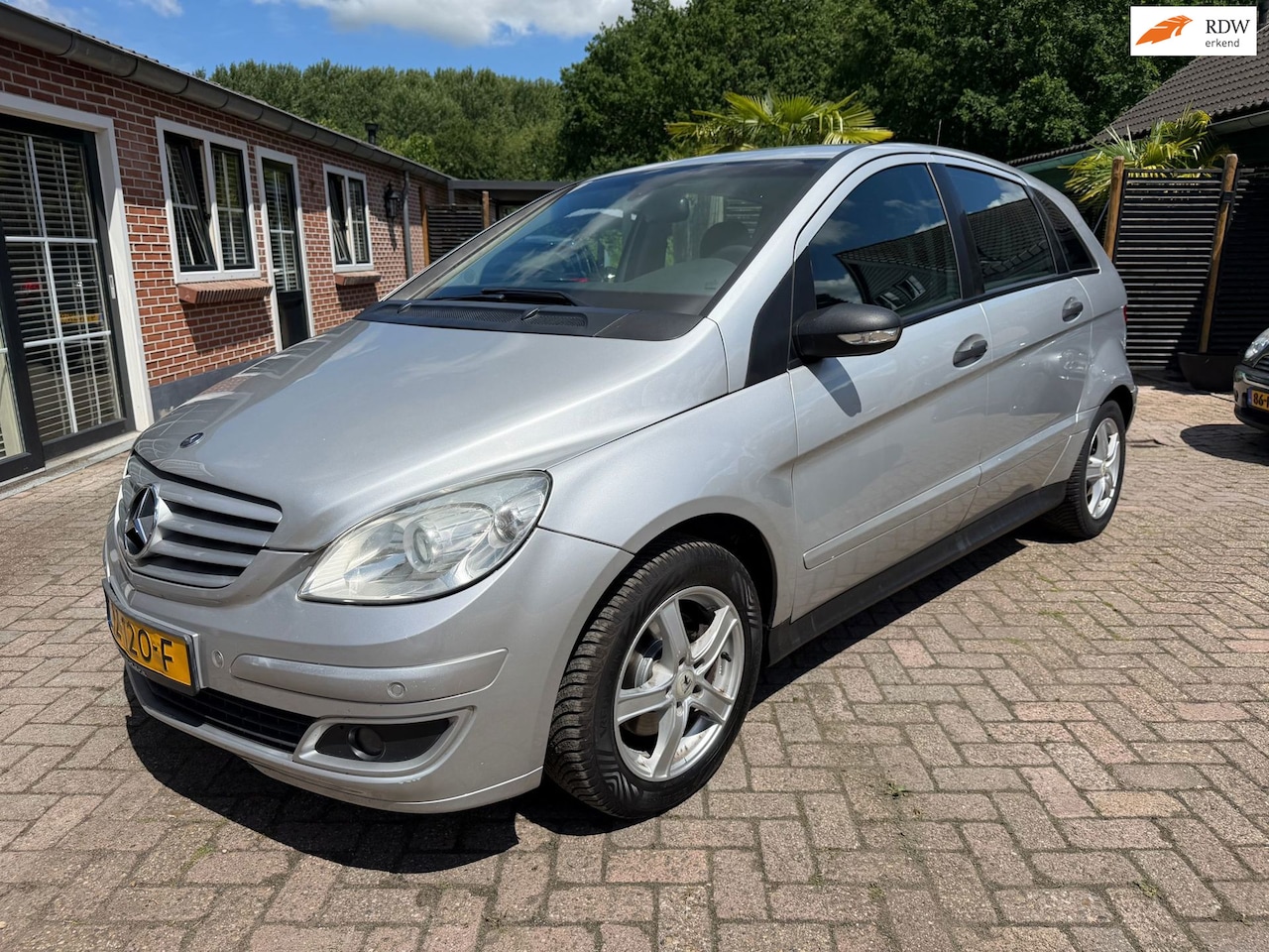 Mercedes-Benz B-klasse - 200 200 Nieuwe APK - AutoWereld.nl