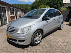Mercedes-Benz B-klasse - 200 Nieuwe APK