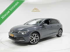 Volkswagen Golf - 1.5 eTSI Style 150PK Head-up|ACC|Camera|Sfeerverlichting|IQ Light|Dynamische Knipperlichte