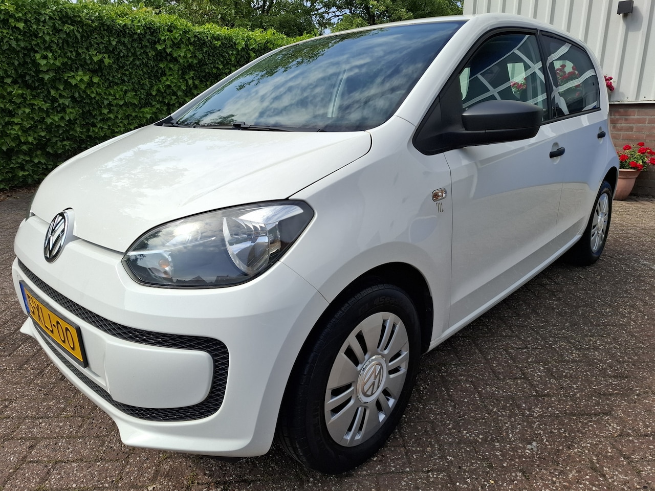 Volkswagen Up! - 1.0 take up! BlueMotion 2995.- EX BTW AARDGAS 68PK - AutoWereld.nl