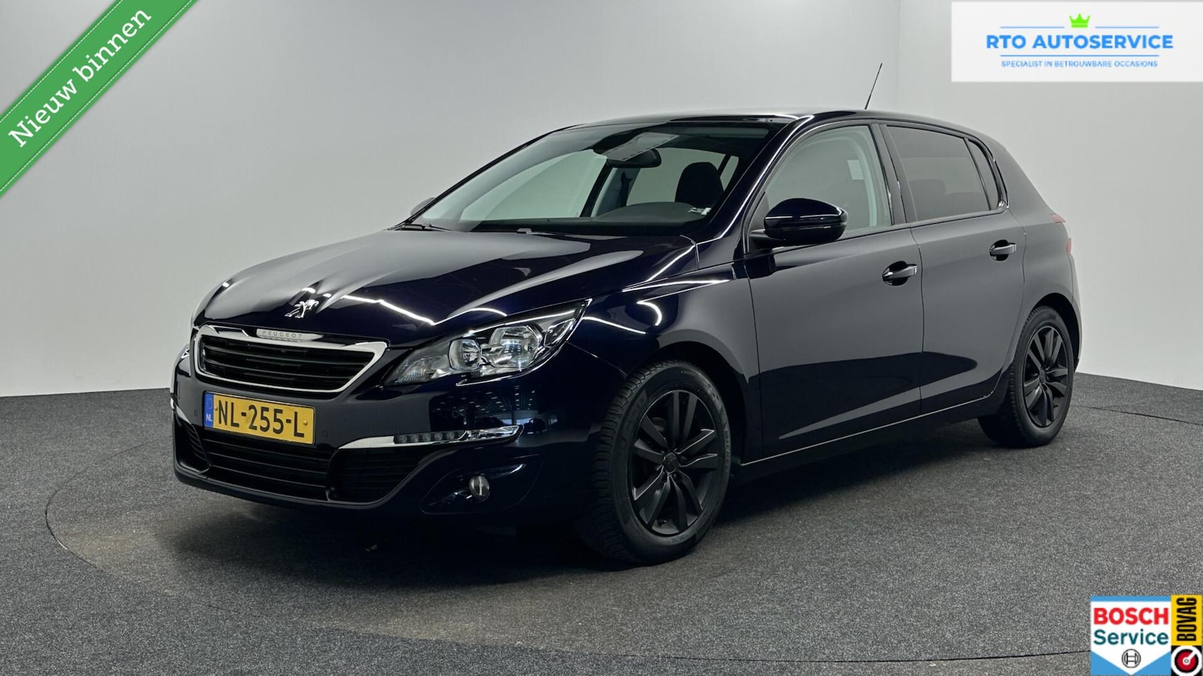 Peugeot 308 - 1.2 PureTech Blue Lion PANO NAVIGATIE TREKHAAK CRUISE ECC. - AutoWereld.nl
