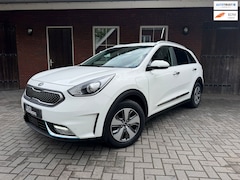 Kia Niro - 1.6 GDi PHEV DynamicLine | ACC| Trekhaak| Camera| Carplay