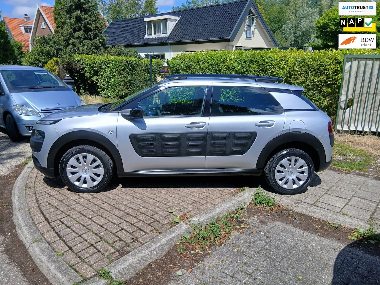 Citroën C4 Cactus - 1.2 PureTech Feel navigatie cruiscontrol - AutoWereld.nl