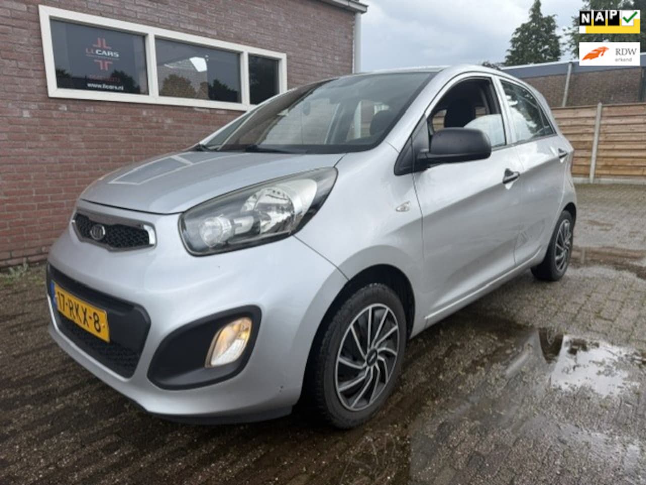Kia Picanto - 1.0 CVVT Comfort Pack Airco Carplay 5 drs elektrisch pakket - AutoWereld.nl