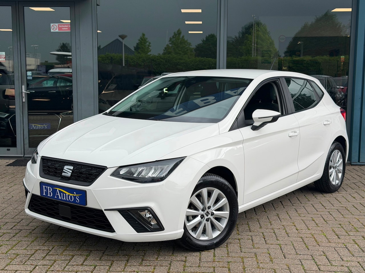 SEAT Ibiza - 1.0 EcoTSI Style Airco Navi Lmv - AutoWereld.nl