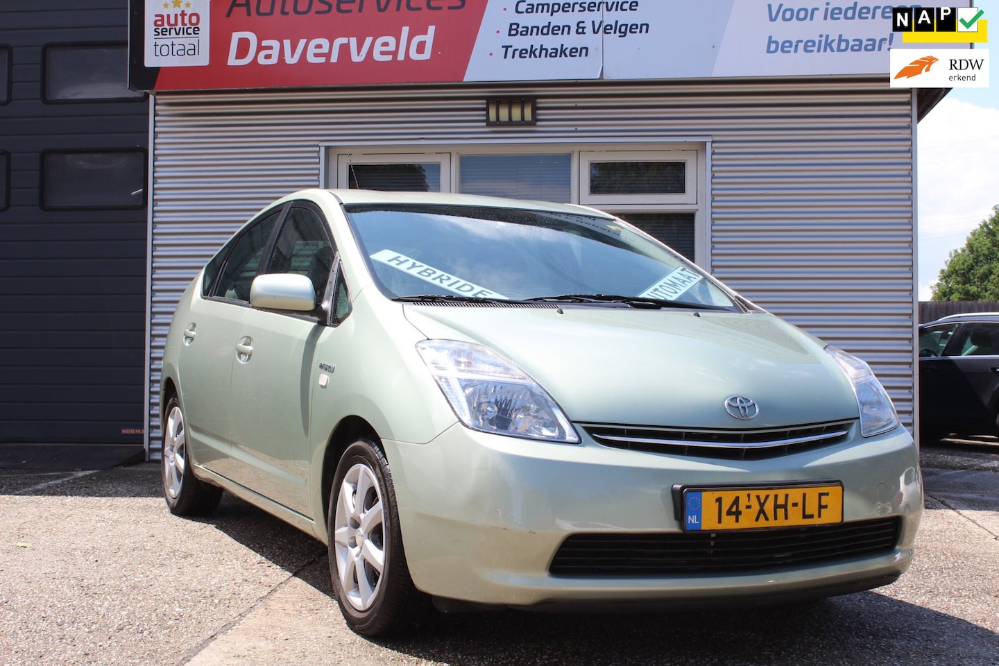 Toyota Prius - 1.5 VVT-i Hybride Automaat Comfort, 1e eigenaar, dealer onderhouden, boekjes, netjes, zuin - AutoWereld.nl