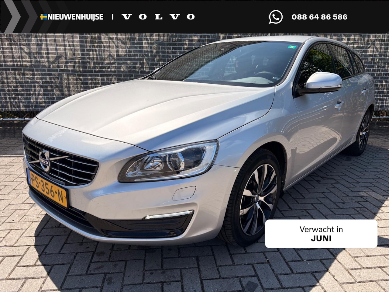 Volvo V60 - 1.5 T2 Polar+ Dynamic | Navigatie | Bi-Xenon Adaptief | Sportstoelen | Parkeersensoren | B - AutoWereld.nl
