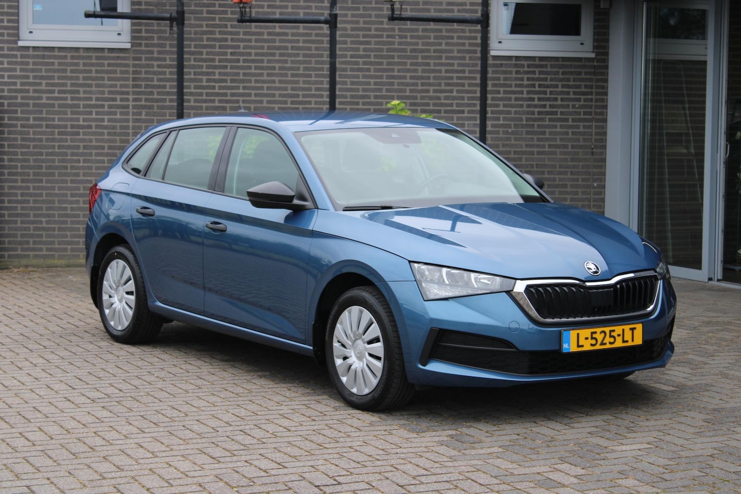 Skoda Scala - 1.0 TSI Active AppleAndroid/Led/Navi/Cruise Incl Garantie!! - AutoWereld.nl
