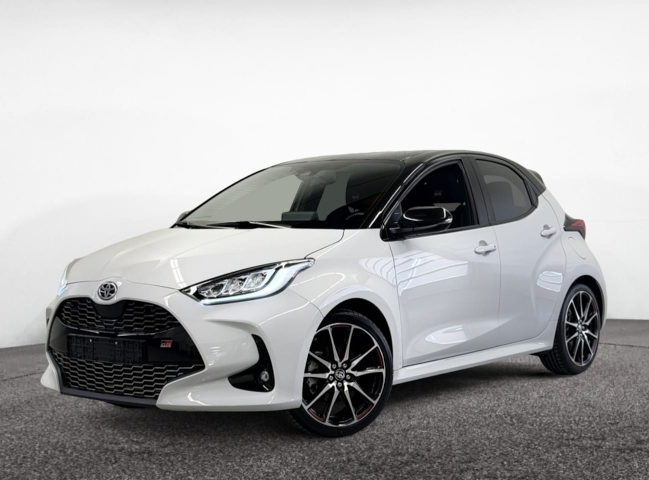 Toyota Yaris - 1.5 Hybrid GR Sport 1.5 Hybrid GR Sport - AutoWereld.nl