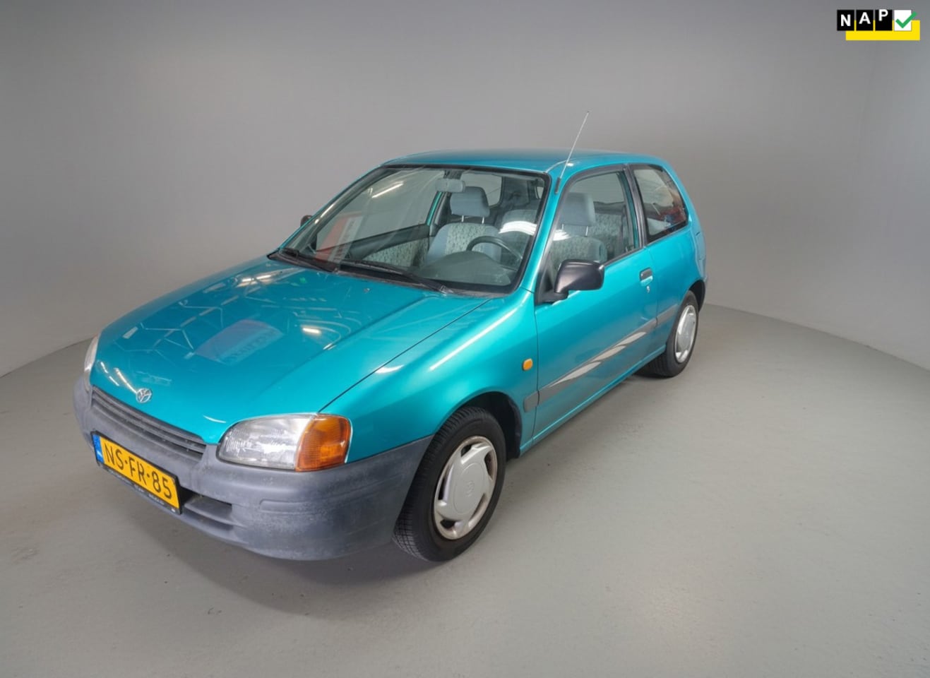 Toyota Starlet - 1.3-16V. Apk 2028, lage kms,NAP! - AutoWereld.nl