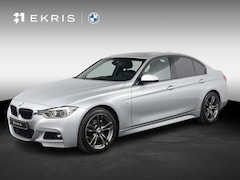 BMW 3-serie - 320i Corporate Lease High Executive | Panoramadak | Sportstoelen | Voorstoelen verwarmd |