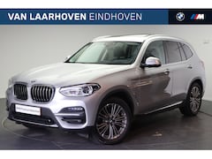 BMW X3 - xDrive30e Automaat / Trekhaak / Panoramadak / Comfort Access / Head-Up / Stoelverwarming /