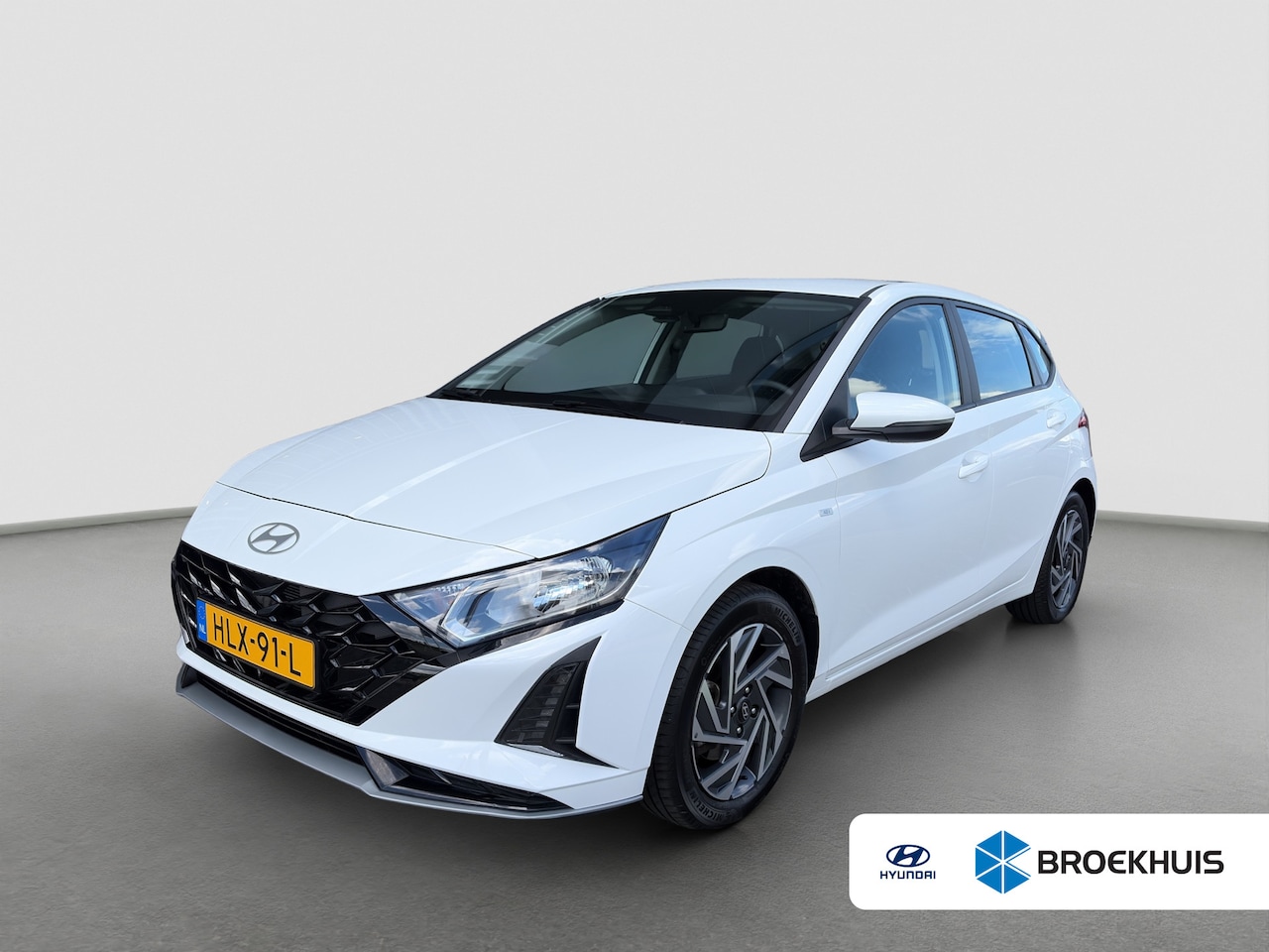 Hyundai i20 - 1.0 T-GDI 100pk Comfort | Airco | Camera | Carplay | Cruise control | Dodehoek detectie | - AutoWereld.nl