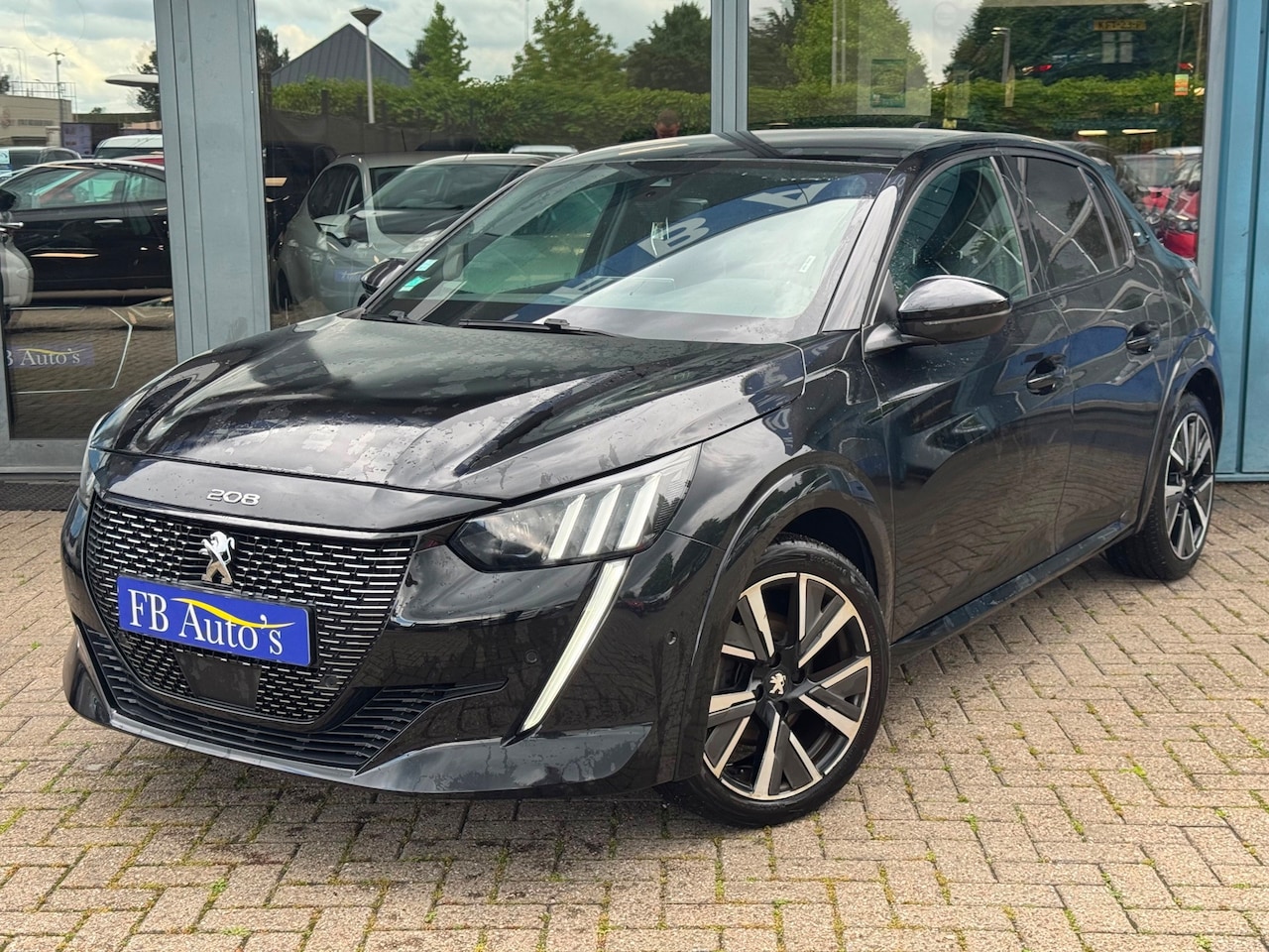 Peugeot 208 - 1.2 PureTech GT-Line Airco Cruise Navi Lmv A.Camera - AutoWereld.nl