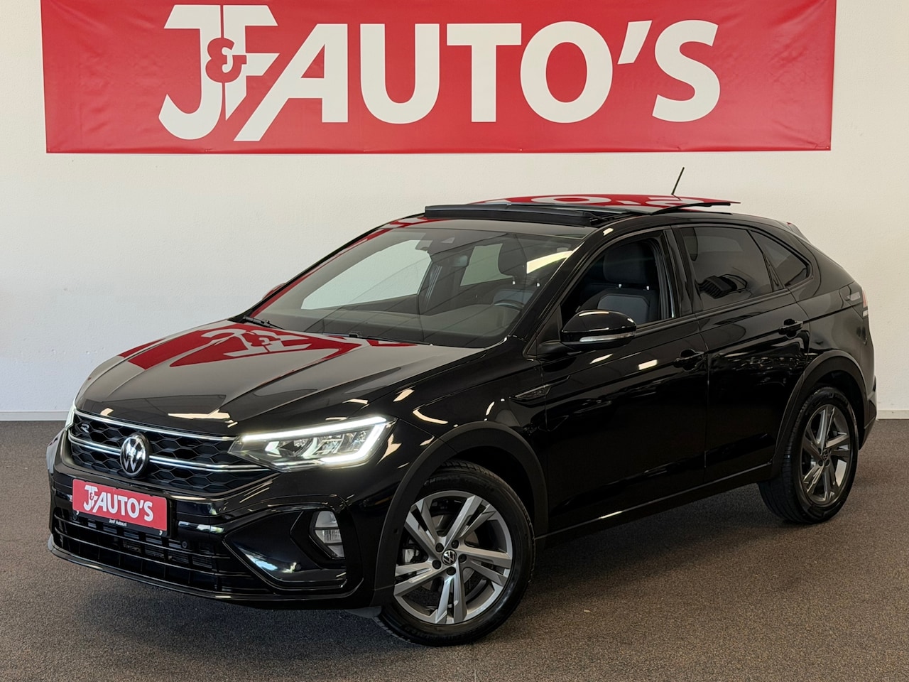 Volkswagen Taigo - 1.0 TSI R-Line|NAVIGATIE\CAMERA|PANORAMA|CRUISE - AutoWereld.nl