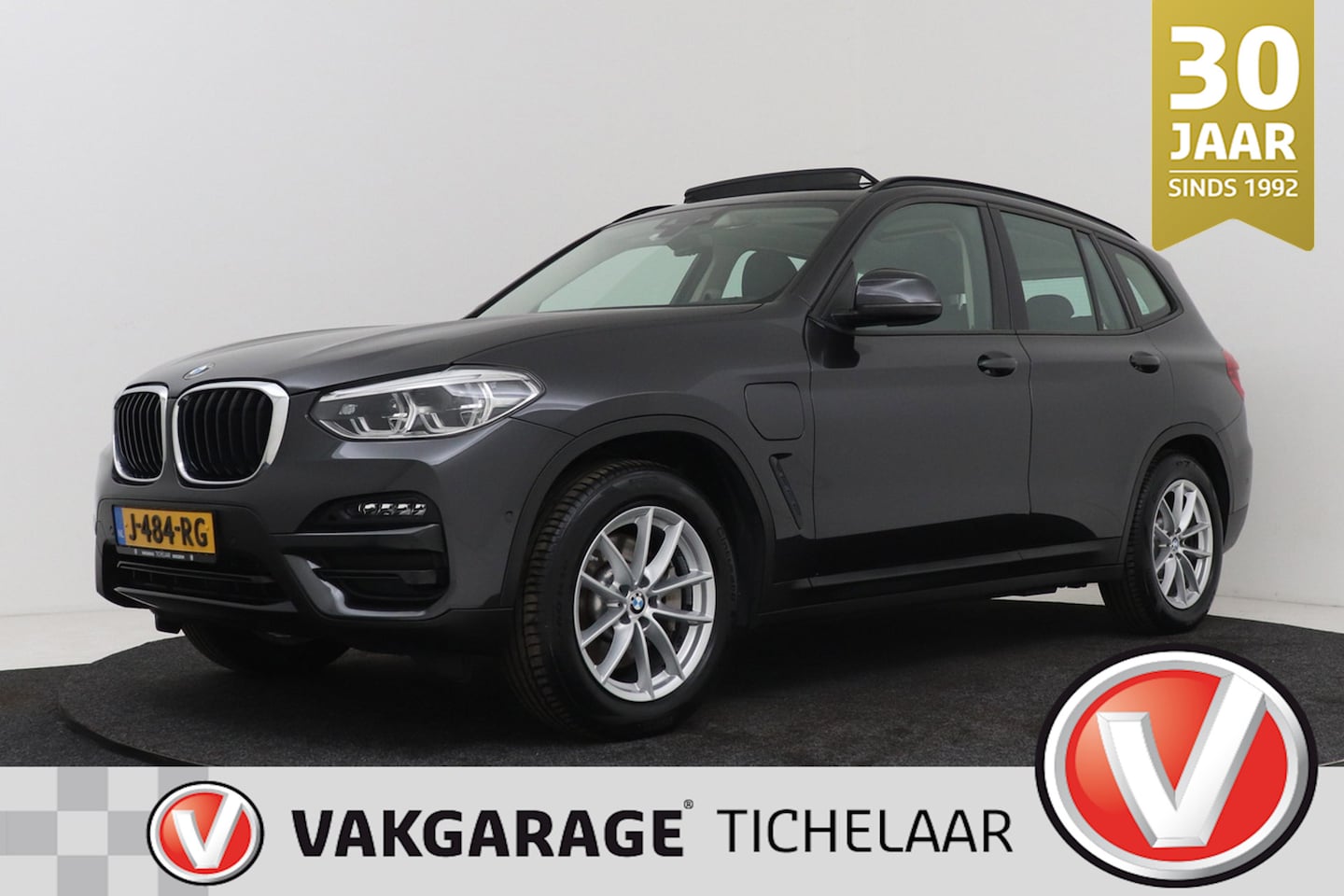 BMW X3 - 30e eDrive Edition | Uitklap Trekhaak | Panoramadak | CarPlay | Org NL | Sportstoelen | Di - AutoWereld.nl