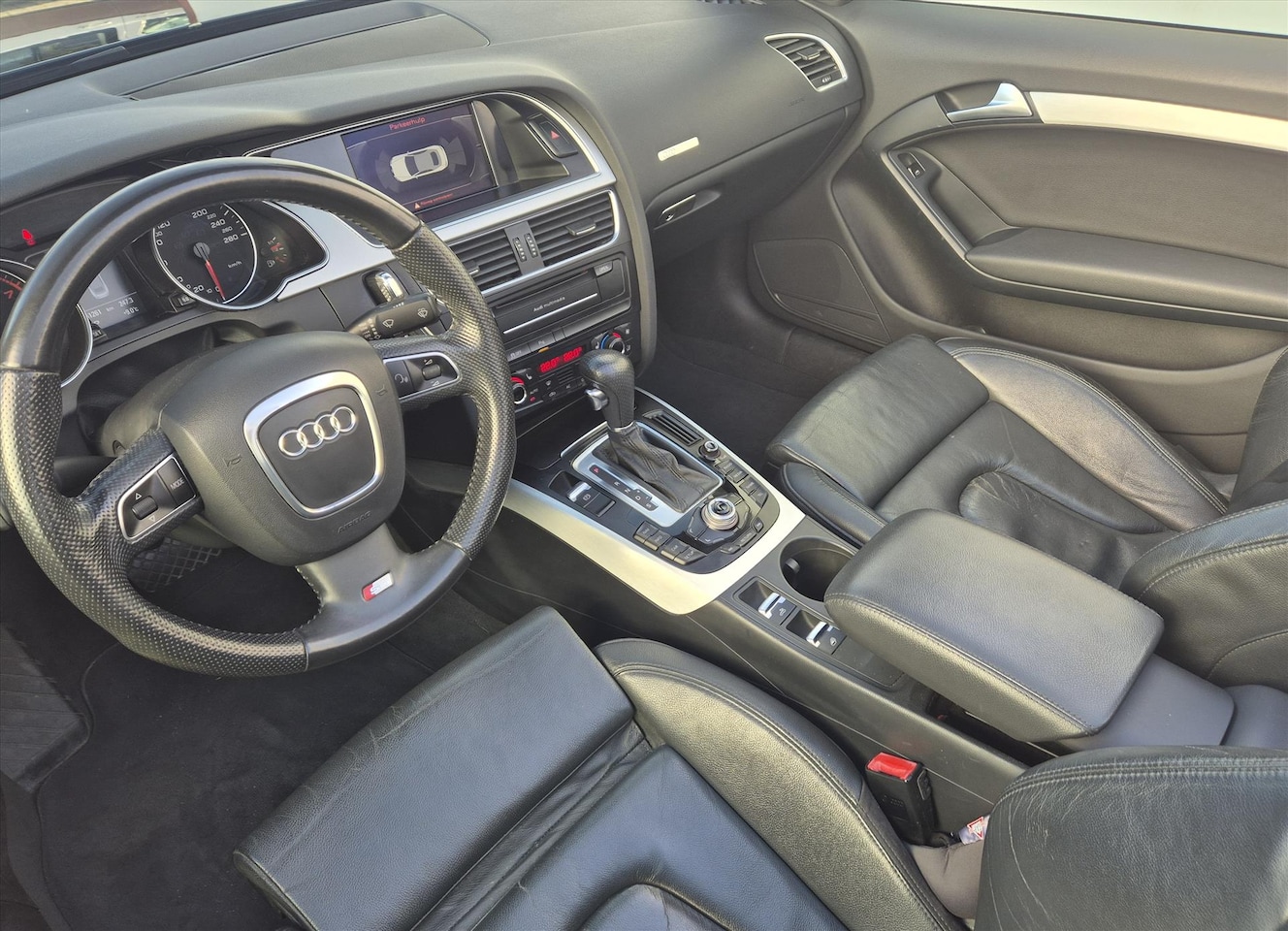 Audi A5 Cabriolet - 2.0 TFSI 180pk autom Pro Line S nieuwe kap - AutoWereld.nl