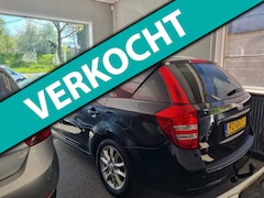 Kia Cee'd Sporty Wagon - 1.6 All Stars 5-DRS met ruilmotor 135000 km met trekhaak