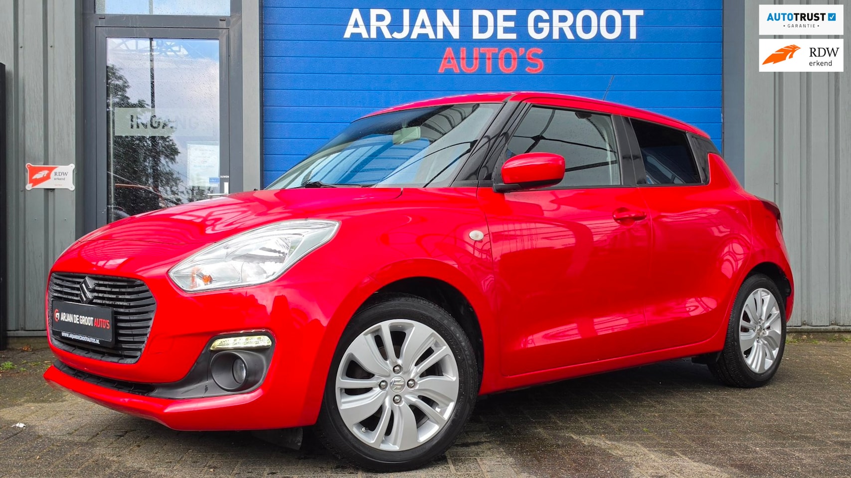 Suzuki Swift - 1.2 90PK Airco Camera Carplay® 1ste eigenaar LM velgen - AutoWereld.nl