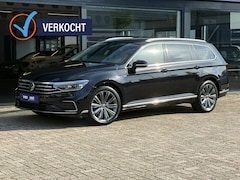 Volkswagen Passat Variant - 1.4 TSI PHEV GTE Business Passat BOMVOL OPTIES Massage | Electrische trekhaak | BTW AUTO |