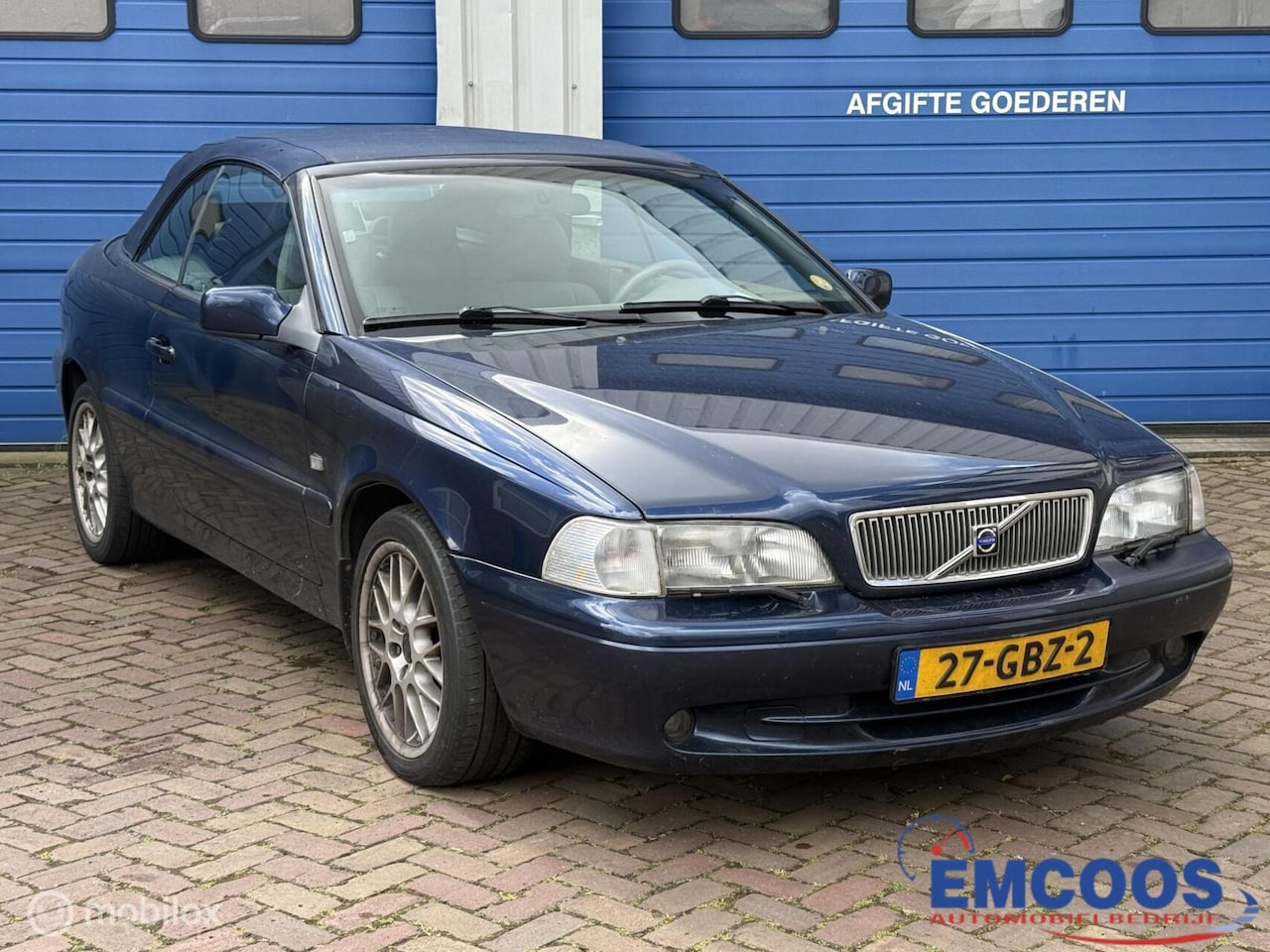 Volvo C70 Convertible - 2.0 T Luxury Line * Koppakking is lek * - AutoWereld.nl