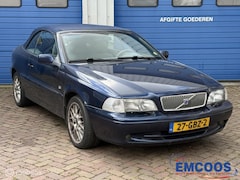 Volvo C70 Convertible - 2.0 T Luxury Line * Koppakking is lek