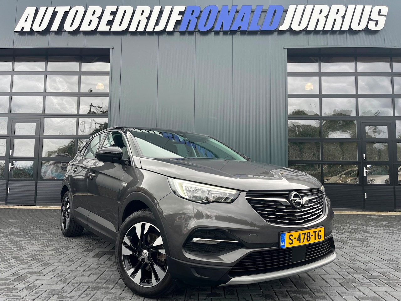 Opel Grandland X - 1.2 Turbo Ultimate Full Opties/Navigatie/Climatronic/Elc.A-Klep/Stoel-stuurverwarming/Nieu - AutoWereld.nl