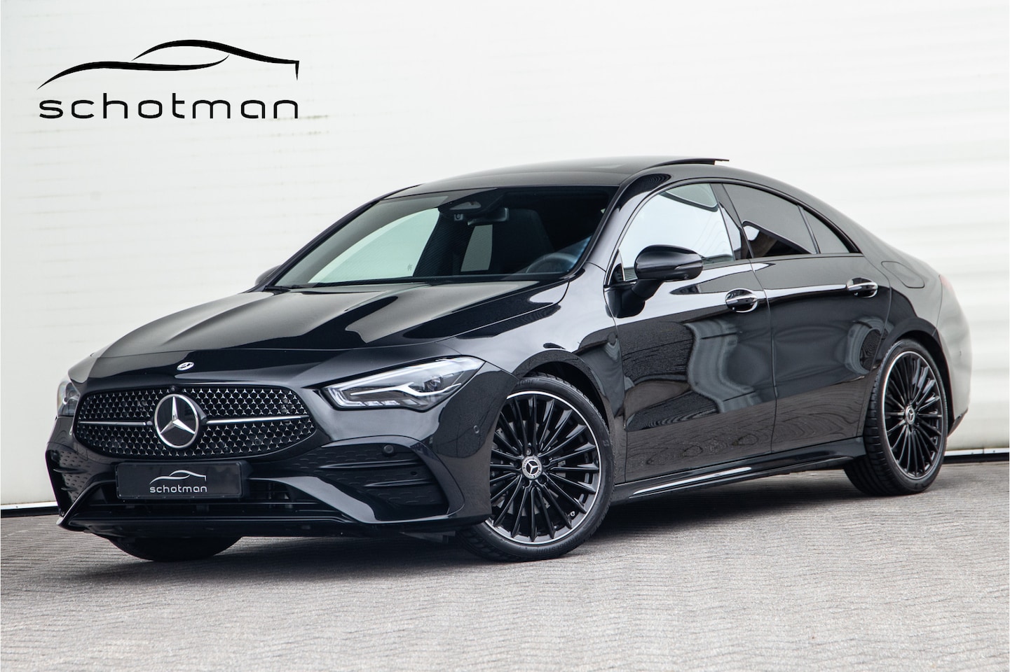 Mercedes-Benz CLA-Klasse - 200 AMG Premium Pano, Nightpack, Key-Less, 2025 - AutoWereld.nl
