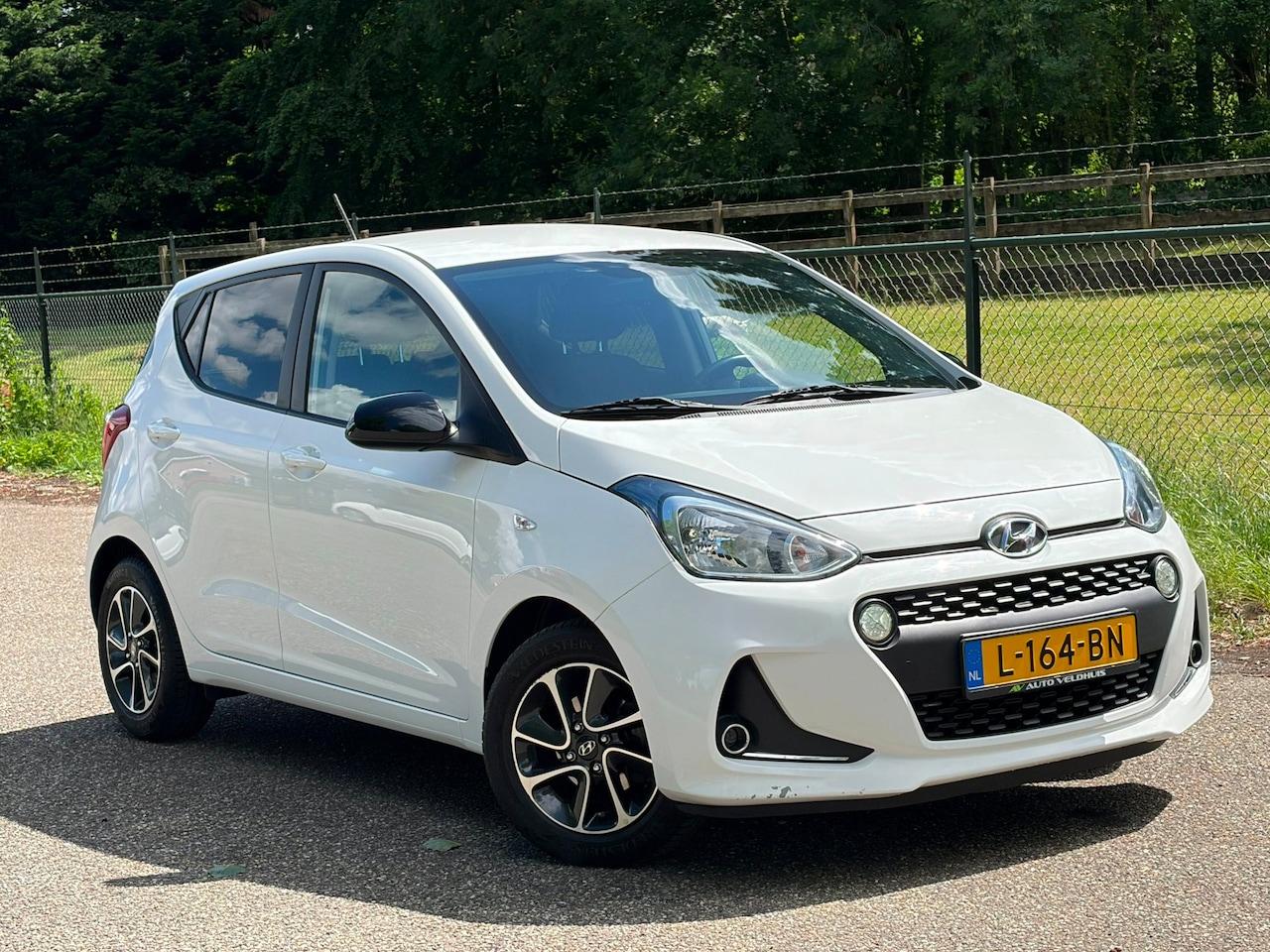 Hyundai i10 - 1.2i /Airco/Stoelverwarming/5-deurs/ - AutoWereld.nl