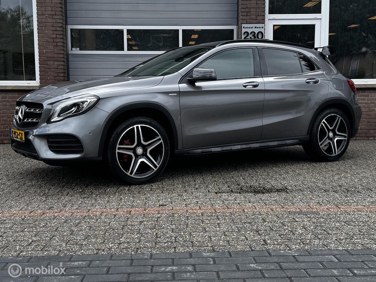 Mercedes-Benz GLA-Klasse - 200 Business 200 Business - AutoWereld.nl